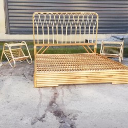 ÇİFT KİŞİLİK BAMBU BAZA KOMİDİN